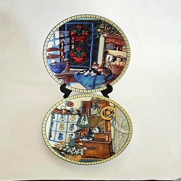 Set of 2 Cats Kittens Lazy Morning & Mirror Mischief Cozy Country Corners Plates - Picture 6 of 9